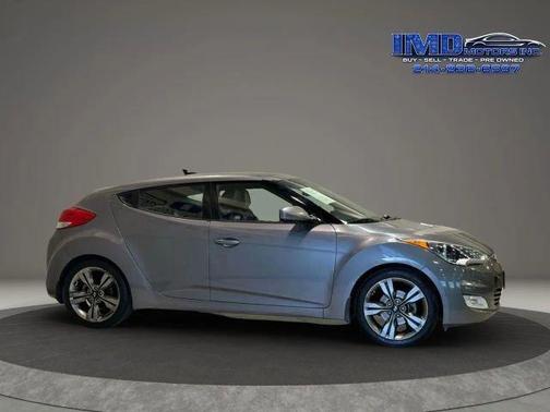 Triathlon Grey 2016 Hyundai Veloster Base
