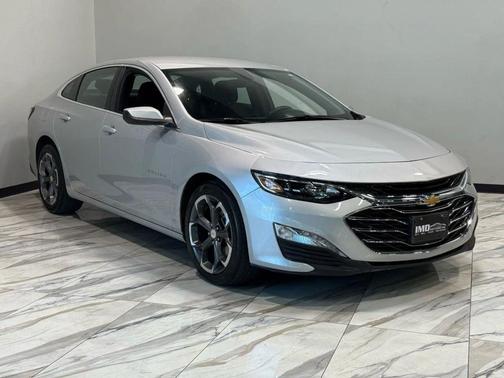 2022 Chevrolet Malibu FWD LT