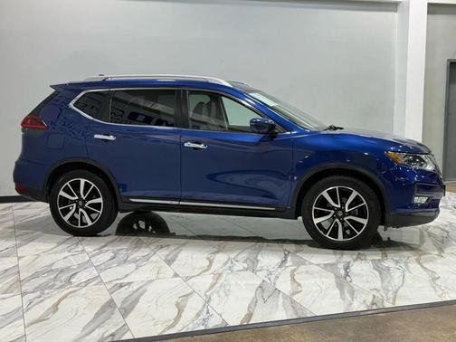 2020 Nissan Rogue SL