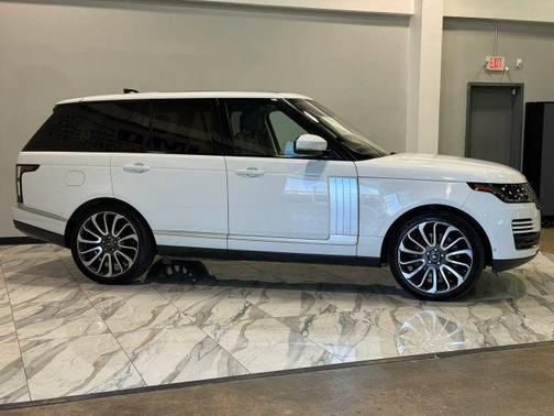 Fuji White 2019 Land Rover Range Rover 5.0L V8 Supercharged