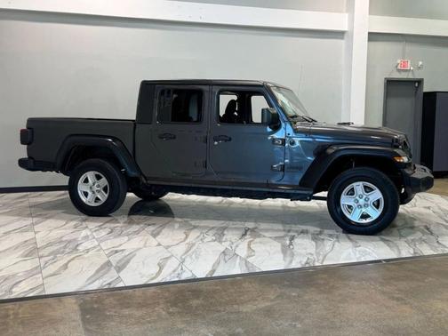 2020 Jeep Gladiator Sport S