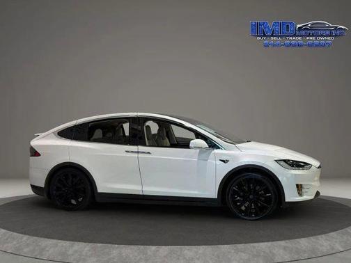 2017 Tesla Model X 75D