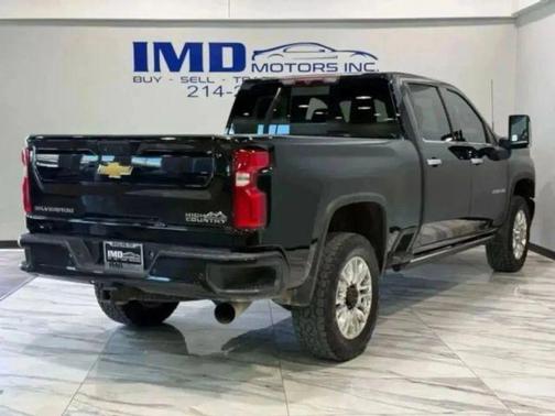 2022 Chevrolet Silverado 2500 High Country