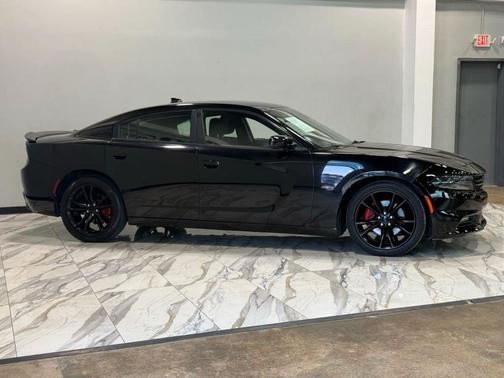 2016 Dodge Charger R/T