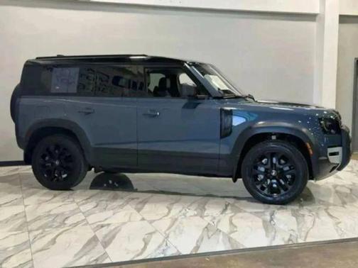 2020 Land Rover Defender 110 SE