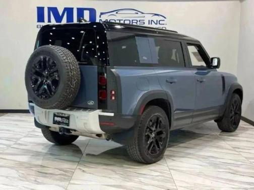 2020 Land Rover Defender 110 SE
