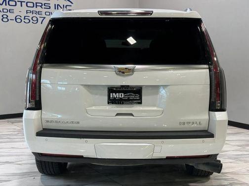 Crystal White Tricoat 2018 Cadillac Escalade Premium Luxury