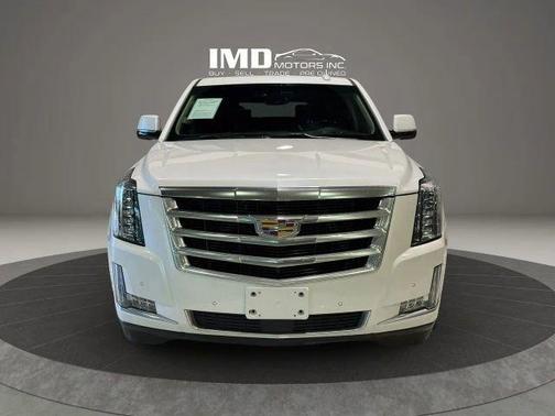 Crystal White Tricoat 2018 Cadillac Escalade Premium Luxury