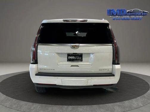 Crystal White Tricoat 2018 Cadillac Escalade Premium Luxury