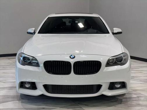 2015 BMW 528 528i