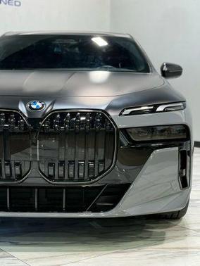 2025 BMW 760 xDrive