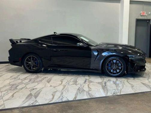 2025 Ford Mustang Dark Horse Fastback