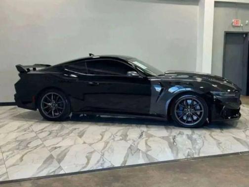 2025 Ford Mustang Dark Horse Fastback