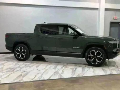 2022 Rivian R1T Adventure