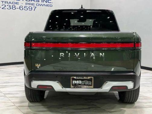 2022 Rivian R1T Adventure