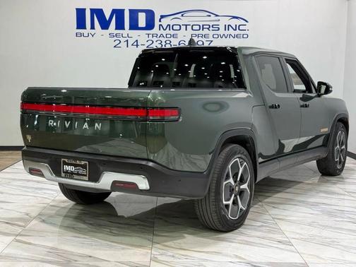 2022 Rivian R1T Adventure