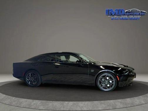 Diamond Black Crystal Pearlcoat 2025 Dodge Charger Daytona R/T