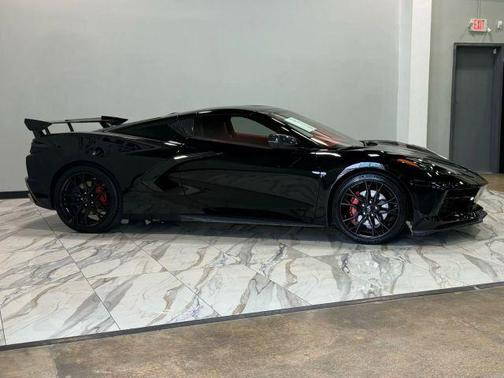 2025 Chevrolet Corvette Stingray w/3LT