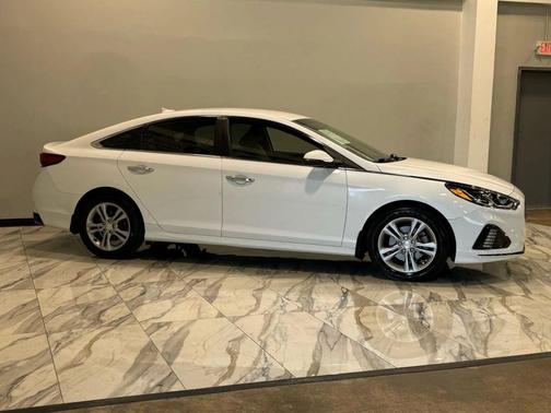 2019 Hyundai SONATA SEL