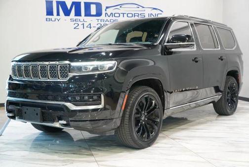 Diamond Black Crystal Pearlcoat 2022 Jeep Grand Wagoneer Series III 4x4