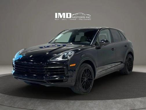 Jet Black Metallic 2019 Porsche Cayenne Cayenne