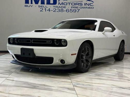 White Knuckle Clearcoat 2019 Dodge Challenger GT
