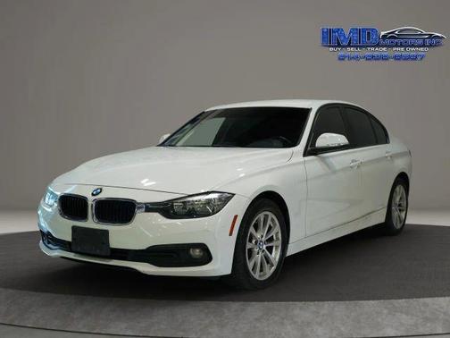 Alpine White 2016 BMW 320 i