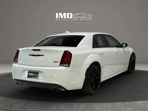 Bright White Clearcoat 2023 Chrysler 300 Touring