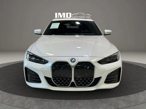 Mineral White Metallic 2023 BMW i4 Gran Coupe eDrive40