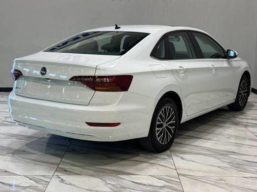 Pure White 2019 Volkswagen Jetta 1.4T S