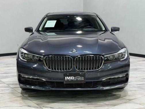 2018 BMW 740 xDrive