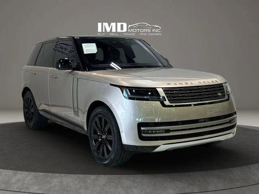Gold 2023 Land Rover Range Rover P530 SE