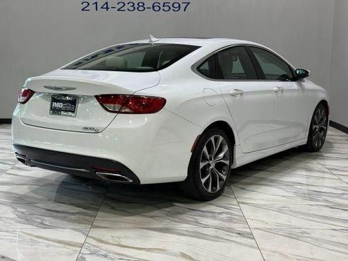 Bright White Clearcoat 2015 Chrysler 200 C