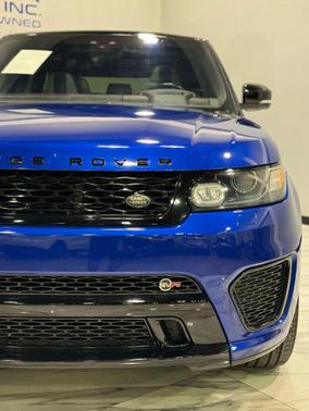 2017 Land Rover Range Rover Sport 5.0L Supercharged SVR