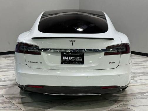2014 Tesla Model S 85