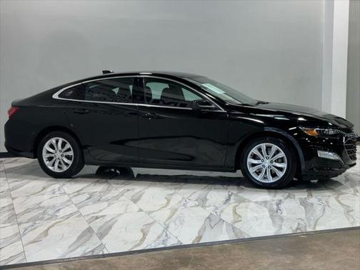 2021 Chevrolet Malibu FWD LT