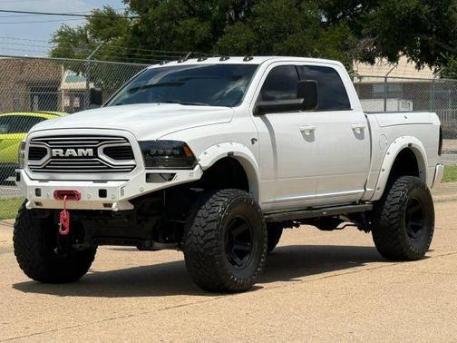 Bright White Clearcoat 2018 RAM 1500 Sport