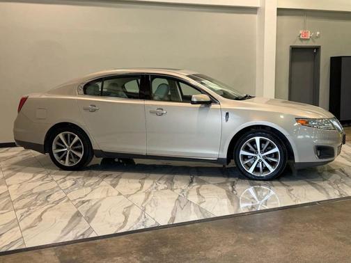 2009 Lincoln MKS Base