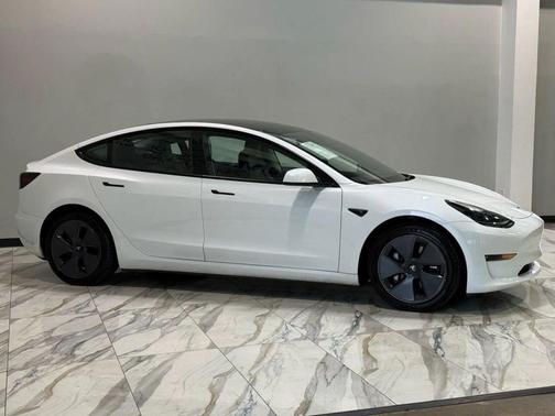 2023 Tesla Model 3 Long Range