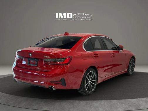 Melbourne Red Metallic 2020 BMW 330 xDrive