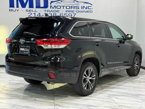 2018 Toyota Highlander LE Plus