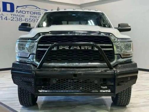 2020 RAM 3500 Tradesman Crew Cab 4x4 8' Box