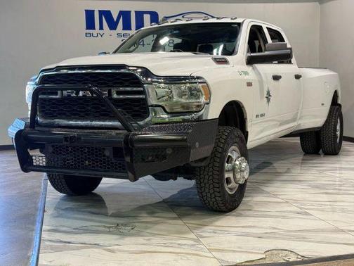 2020 RAM 3500 Tradesman Crew Cab 4x4 8' Box