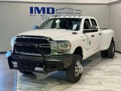 2020 RAM 3500 Tradesman Crew Cab 4x4 8' Box