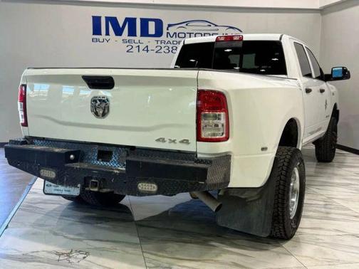 Bright White Clearcoat 2020 RAM 3500 Tradesman Crew Cab 4x4 8' Box