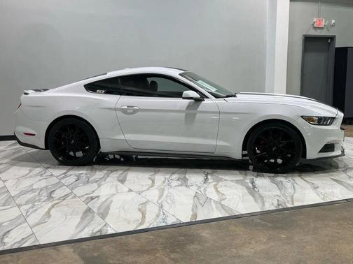 2017 Ford Mustang EcoBoost Premium