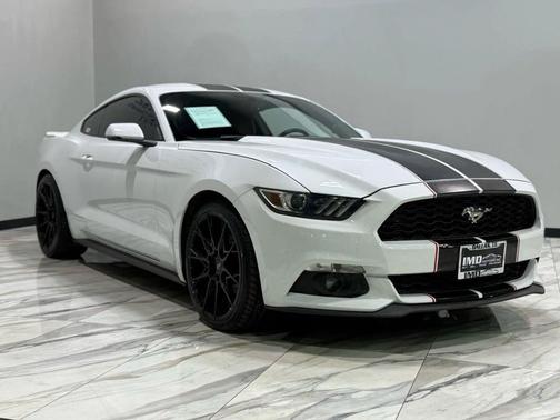 2017 Ford Mustang EcoBoost Premium