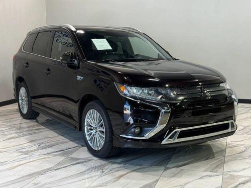 Ruby Black Pearl 2019 Mitsubishi Outlander PHEV SEL