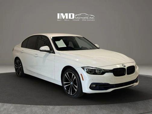 Mineral White Metallic 2018 BMW 330 330i