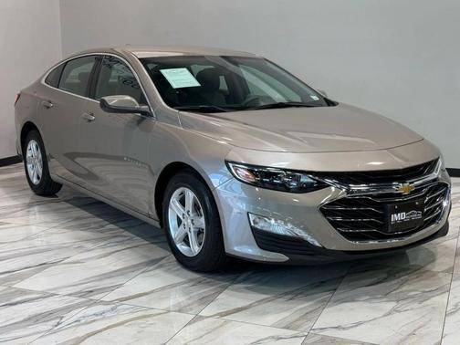 2022 Chevrolet Malibu FWD LT